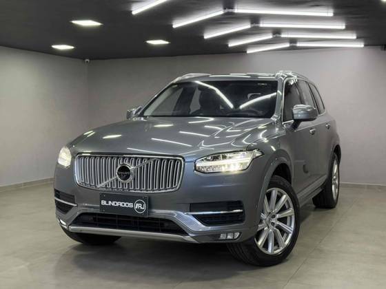 VOLVO XC90 2019