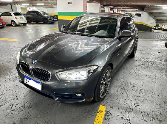 BMW 120i 2019