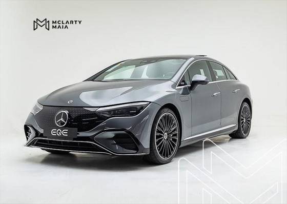 MERCEDES-BENZ EQE 300 2024