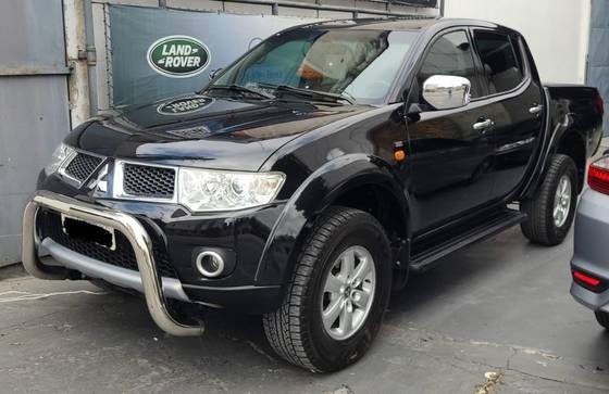 MITSUBISHI L200 TRITON 2013