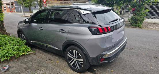 PEUGEOT 3008 2020