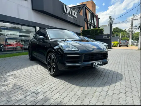 PORSCHE CAYENNE 2023