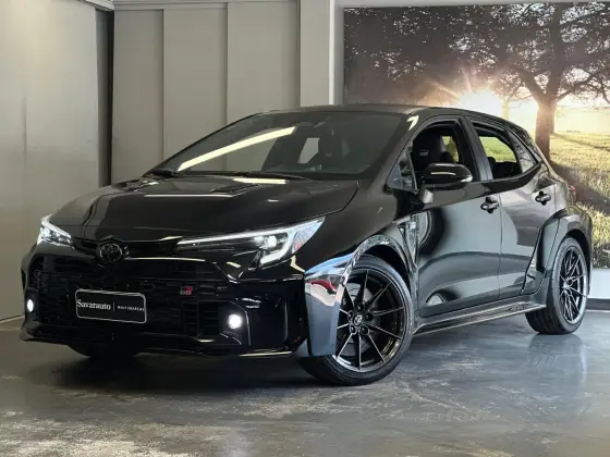 TOYOTA GR COROLLA 2024