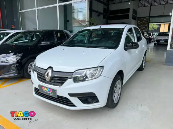 RENAULT LOGAN 2024