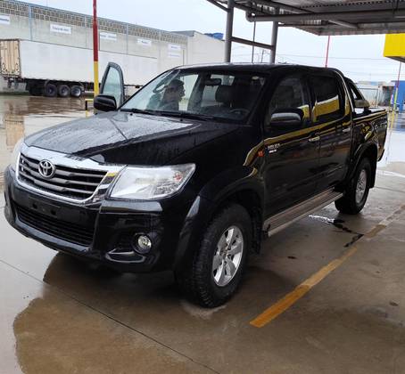 TOYOTA HILUX 2014