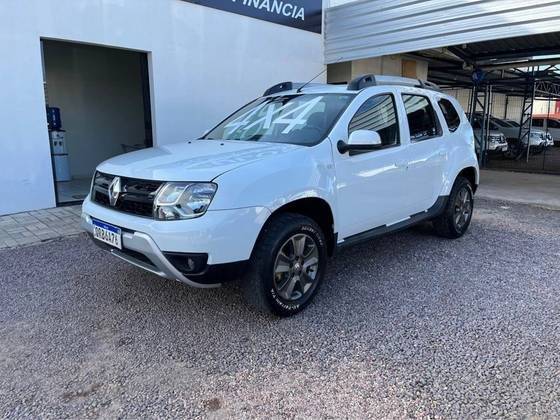 RENAULT DUSTER 2019