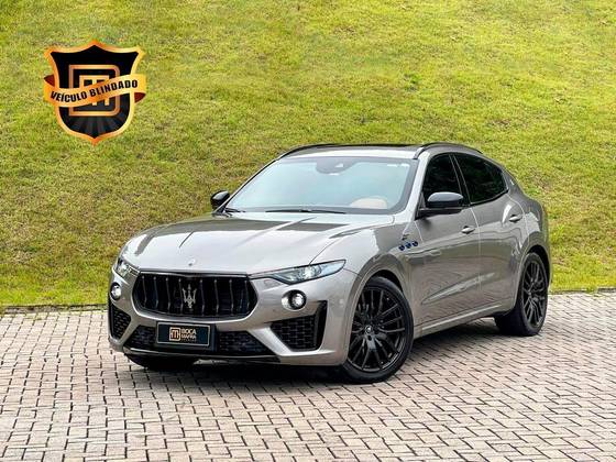 MASERATI LEVANTE 2022