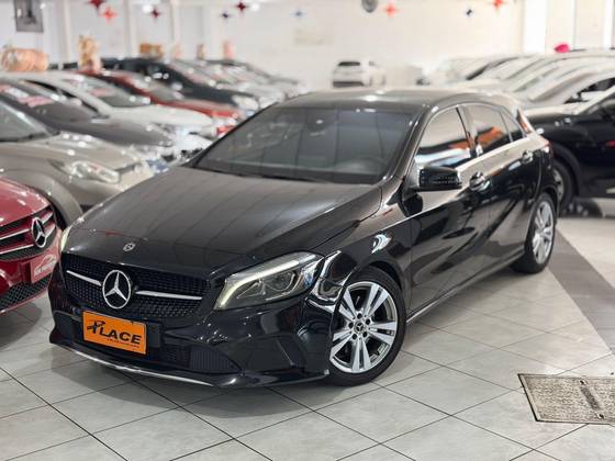 MERCEDES-BENZ A 200 2018