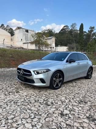 MERCEDES-BENZ A 250 2019