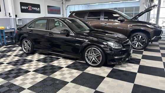 MERCEDES-BENZ C 63 AMG 2014