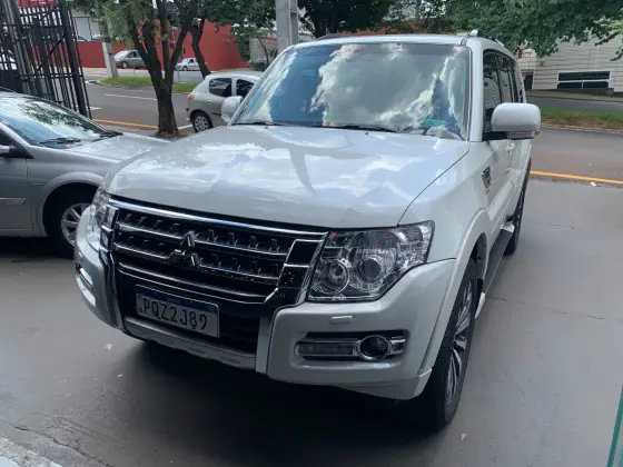MITSUBISHI PAJERO 2019