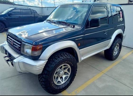 MITSUBISHI PAJERO 1997