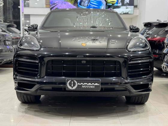 PORSCHE CAYENNE 2023