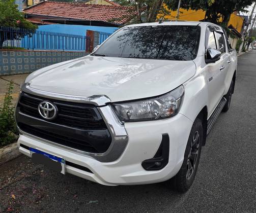 TOYOTA HILUX 2022