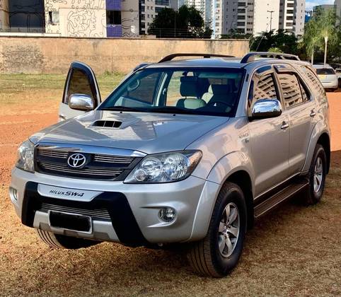 TOYOTA HILUX SW4 2008