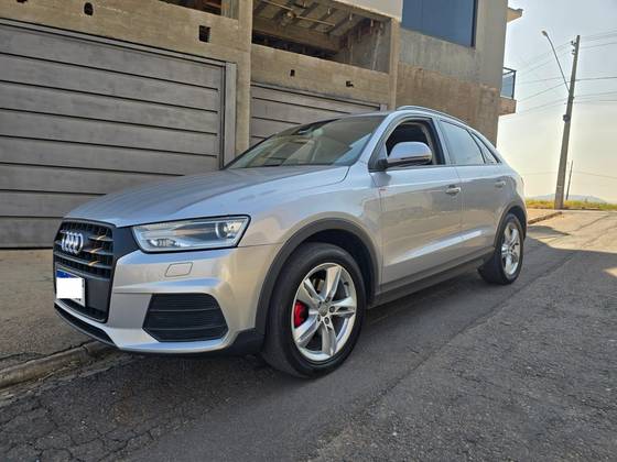 AUDI Q3 2016