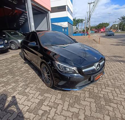MERCEDES-BENZ CLA 200 2017
