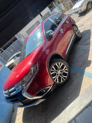 MITSUBISHI OUTLANDER 2016