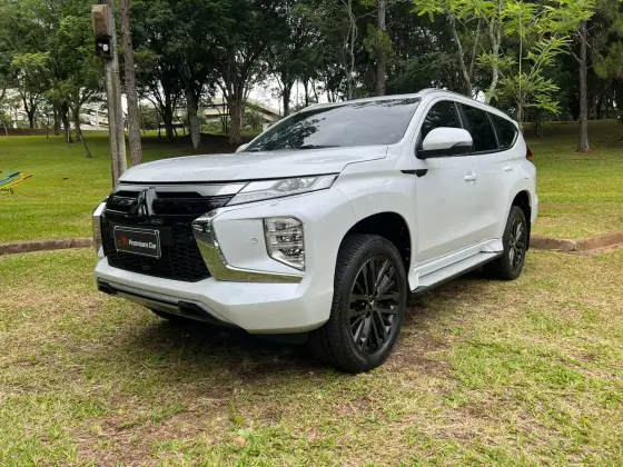 MITSUBISHI PAJERO SPORT 2024