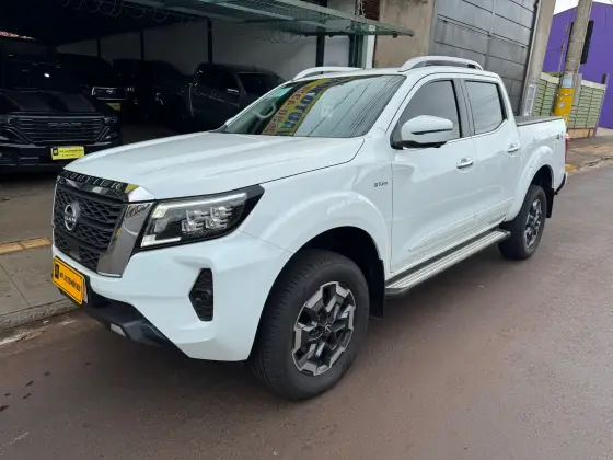 NISSAN FRONTIER 2024