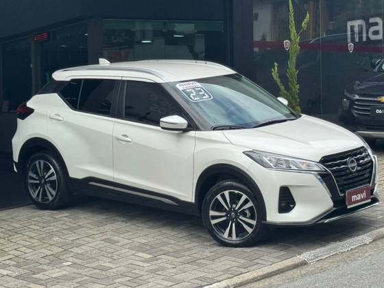 NISSAN KICKS 2023
