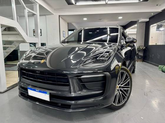 PORSCHE MACAN 2024