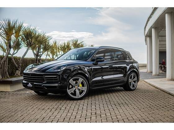 PORSCHE CAYENNE 2023