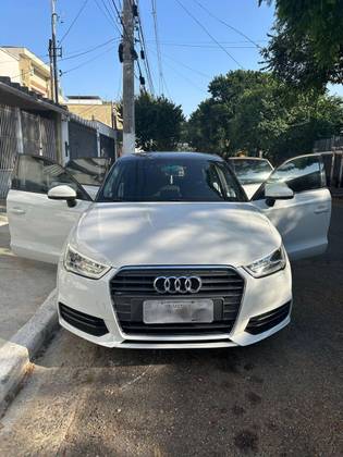 AUDI A1 2016