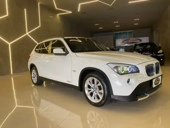 BMW X1 2011