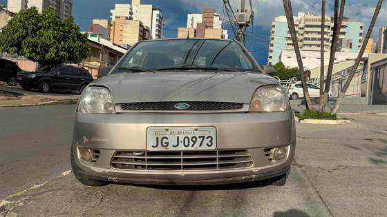 FORD FIESTA 2006