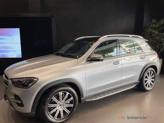 MERCEDES-BENZ GLE 450d 2025