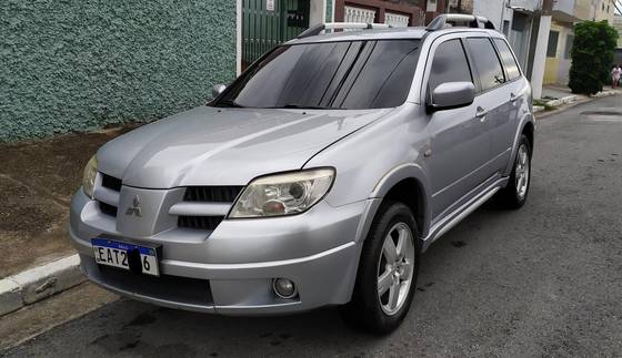 MITSUBISHI AIRTREK 2008