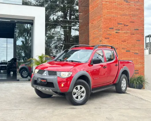 MITSUBISHI L200 SAVANA 2014