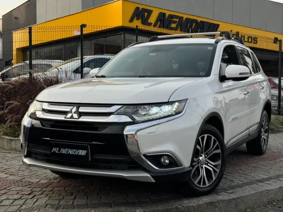MITSUBISHI OUTLANDER 2016