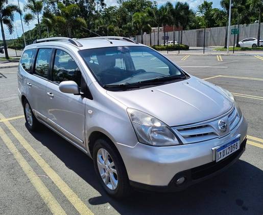 NISSAN GRAND LIVINA 2014