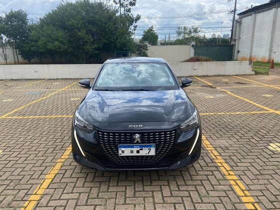 PEUGEOT 208 2023