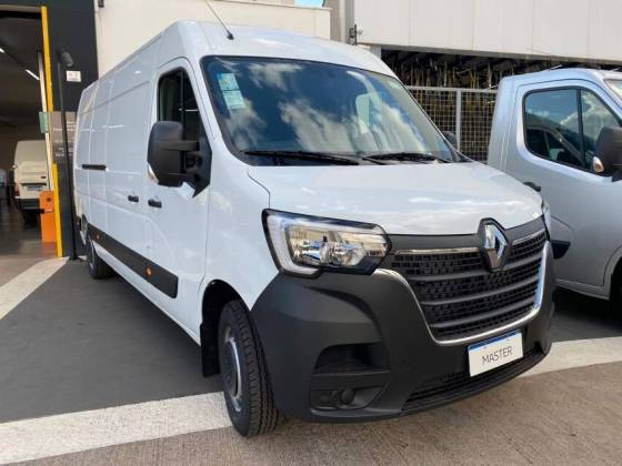 RENAULT MASTER 2025