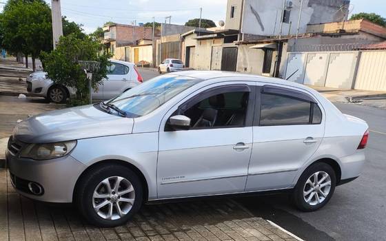 VOLKSWAGEN VOYAGE 2011