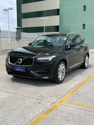 VOLVO XC90 2019