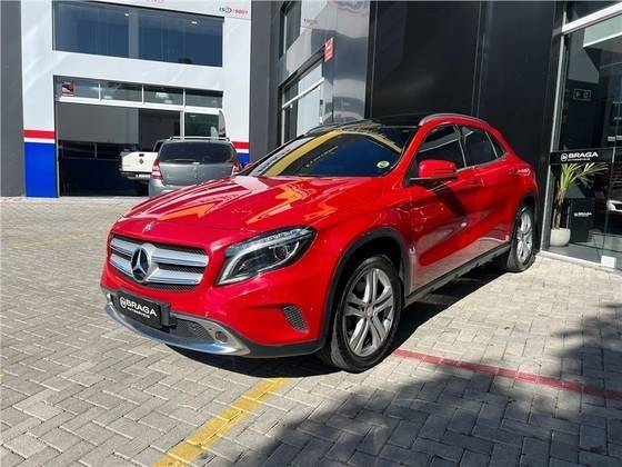 MERCEDES-BENZ GLA 250 2016