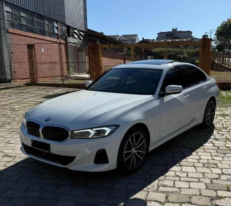 BMW 320i 2023