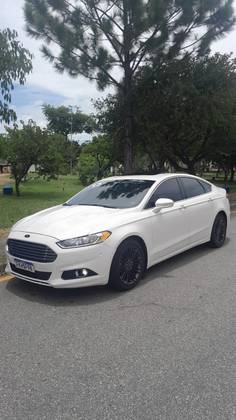 FORD FUSION 2013