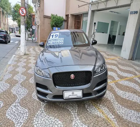 JAGUAR F-PACE 2019