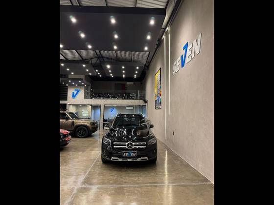 MERCEDES-BENZ GLB 200 2021