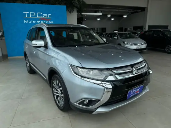 MITSUBISHI OUTLANDER 2018