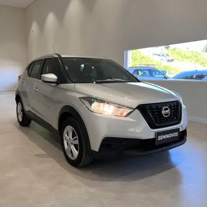 NISSAN KICKS 2021
