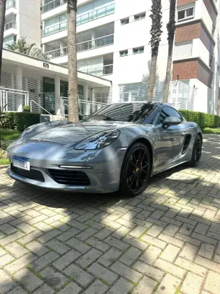 PORSCHE 718 2023