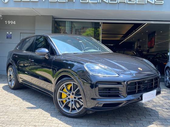 PORSCHE CAYENNE 2021
