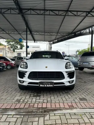 PORSCHE MACAN 2018