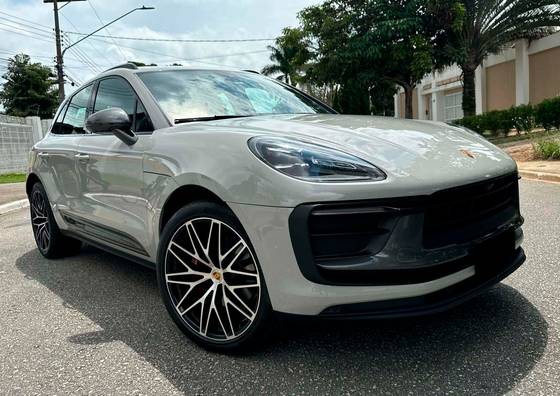 PORSCHE MACAN 2022